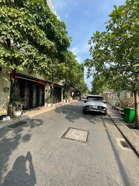 Bán Nhà 4 tầng HXH Khu phân lô Lê Đức Thọ, 51m2, 5.9 tỷ TL 0964364745