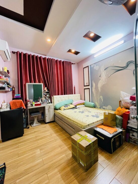 KHU VIP, Bán Nhà HXH Phạm Văn Chiêu, 50m2 4PN, 5.65 tỷ TL 0964364745