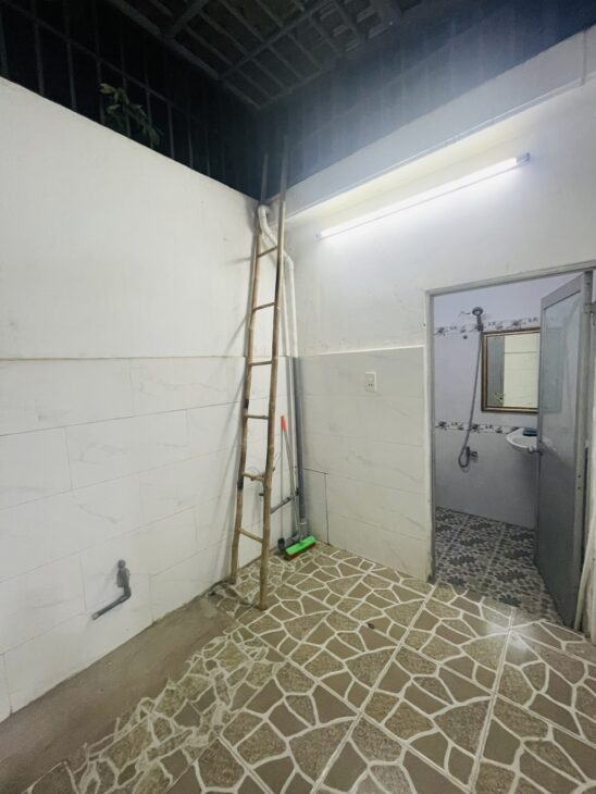 GIÁ RẺ, Bán Nhà Phan Huy Ích ngay Emart, 45m2 2PN, 3.7tỷ TL 0964364745