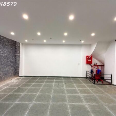 Bán nhà Đại Từ 100m 3 thoáng 8 tầng thang máy 24 phòng cho thuê