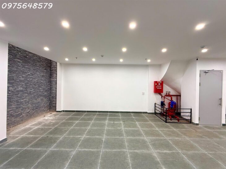 Bán nhà Đại Từ 100m 3 thoáng 8 tầng thang máy 24 phòng cho thuê