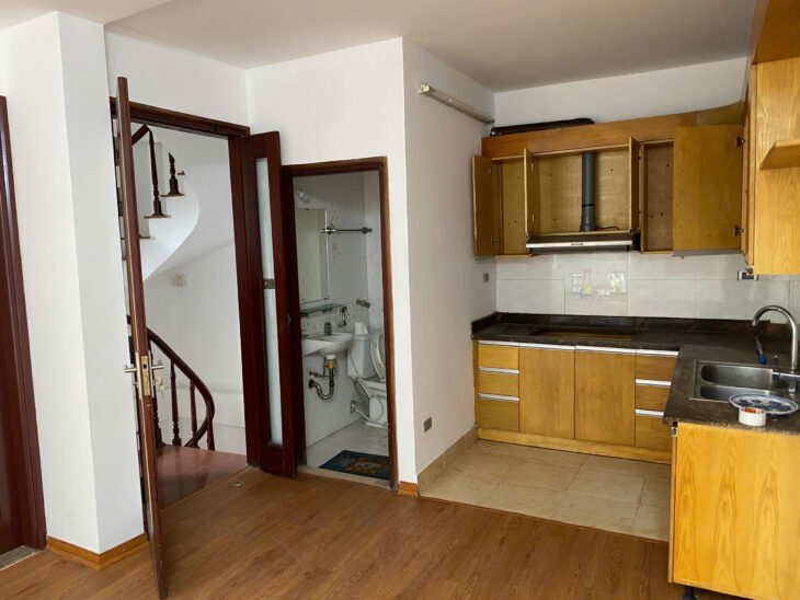 CHỈ 295 TRIỆU/M CÓ NGAY NHÀ NGÕ 62 NGỌC HÀ VIEW HỒ 40 M 5 TẦNG MT 7.2M LÔ GÓC GIÁ 11.8 TỶ 0878168006