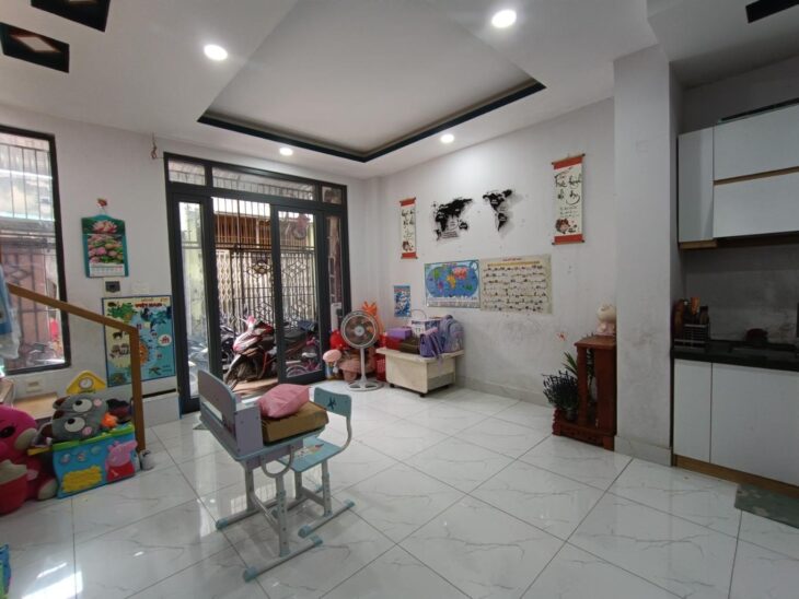 Nhà Đẹp 3 Tầng Gò Vấp – Ngang 5m – Cách HXH 30m – Chỉ Hơn 3 Tỷ