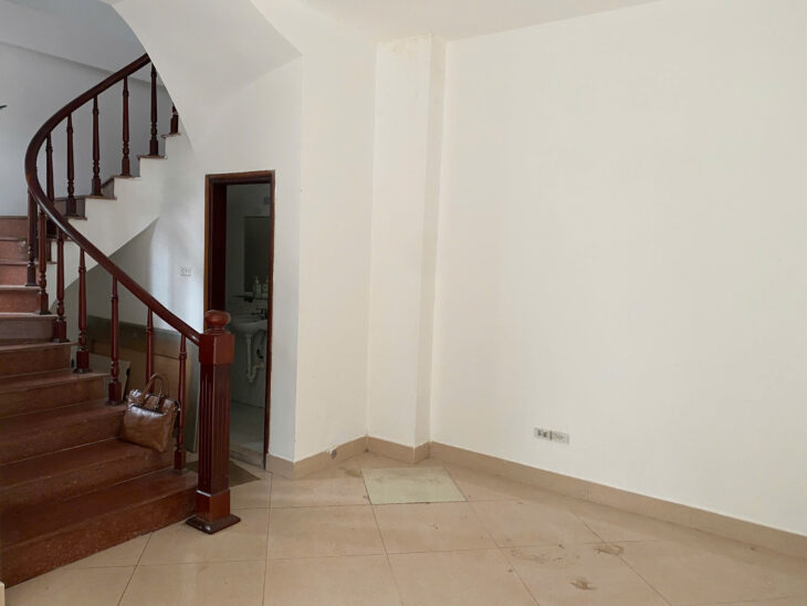 CHỈ 295 TRIỆU/M CÓ NGAY NHÀ NGÕ 62 NGỌC HÀ VIEW HỒ 40 M 5 TẦNG MT 7.2M LÔ GÓC GIÁ 11.8 TỶ 0878168006