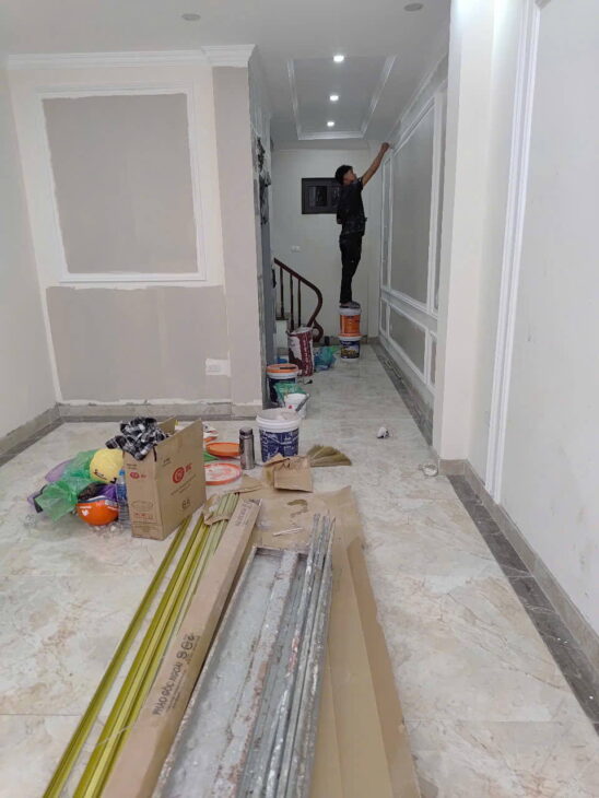Chính chủ bán gấp nhà mới thang máy, ngõ ô tô, Ngô Thì Sĩ, Hà Đông. DT: 45m2 – 5 tầng. giá 10,3
