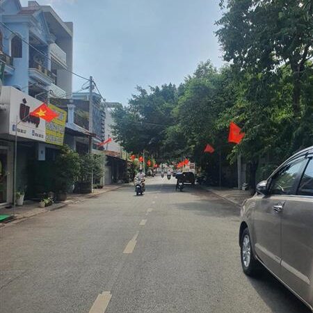 Bán nhà mặt phố Cô Bắc, Dĩ An, Bình Dương – 121m², 14 tỷ, sổ đỏ