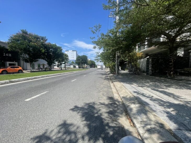 Lô đất khủng 303m2 -Vương Thừa Vũ -Sơn Trà – Giá chỉ 59,950 tỷ .