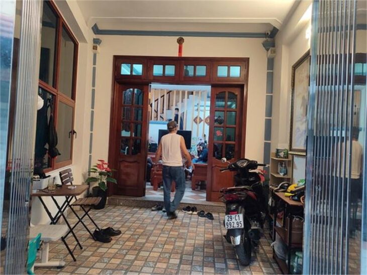 CẦN BÁN NHÀ PHỐ NGUYỄN SƠN,LONG BIÊN HÀ NỘI 20 TỈ