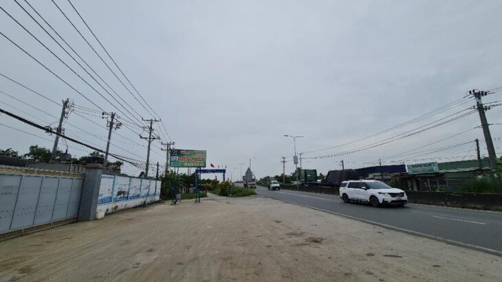 BÁN ĐẤT – ĐT 830 – BẾN LỨC – LONG AN – 7900M2 – NGANG 60 X 130M – CHỈ 69 TỈ