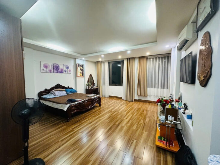 NHÀ MỚI ĐẸP 7 TẦNG THANG MÁY – PHỐ TRUNG KÍNH, CẦU GIẤY – 66M² – Ô TÔ – KD TỐT – GIÁ 24.5 TỶ