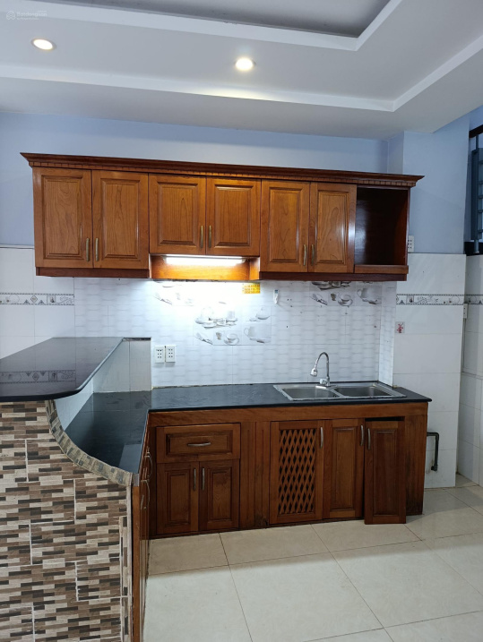 NHÀ ĐẸP HẺM THÔNG THOÁNG 50M2, 5PN, 3 TẦNG DƯƠNG BÁ TRẠC P.1 QUẬN 8, GIÁ CHỈ 4.5 TỶ