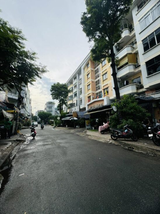 BÁN NHÀ ĐẸP MẶT TIỀN KHU TÊN LỬA – 4 TẦNG CHỈ 8.5 TỶ – Ở NGAY – KINH DOANH ĐỈNH