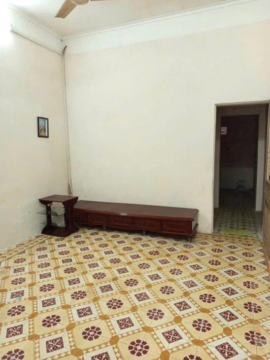 PHÁO ĐÀI LÁNG – NHÀ KHUNG CỘT DT 69m2 3 tầng mặt tiền 3.2m Giá 17.5 tỷ