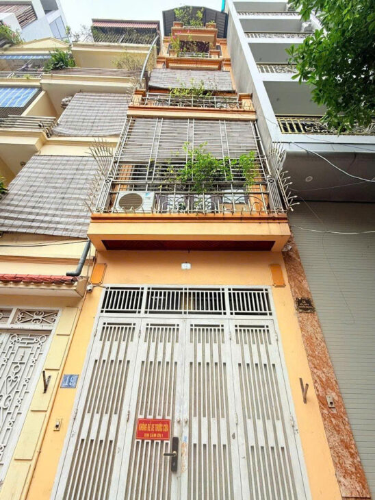 PL NGUYỄN NGỌC NẠI – Ô TÔ NGÕ THÔNG KINH DOANH 41m2 5 tầng MT 3.3m Giá 15.9 tỷ