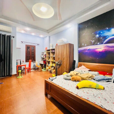 PHÂN LÔ VIP NGHĨA ĐÔ – VỈA HÈ OTO TRÁNH DT 34m2 5 tầng mặt tiền 4.3m Giá 16 tỷ