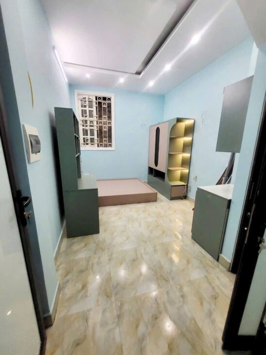 CCMN KHƯƠNG ĐÌNH 9 Phòng DT 40 TR/ THÁNG DT 38m2 5 tầng mặt tiền 3m Giá 8.1 tỷ