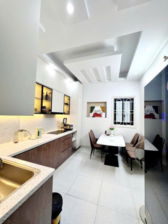 PL TÔ VĨNH DIỆN 1 NHÀ RA PHỐ KINH DOANH DT 39m2 5 tầng mặt tiền 3.5m Giá 14.3 tỷ