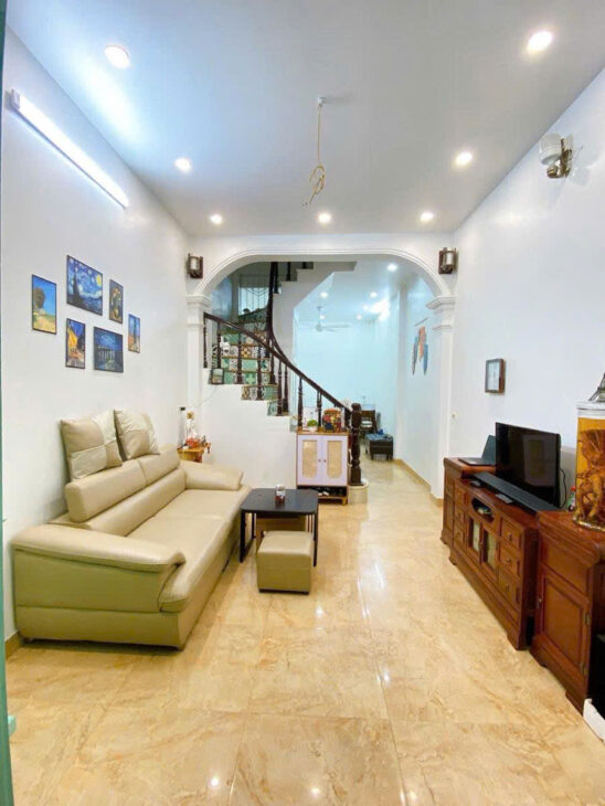 NGUYỄN PHÚC LAI NGÕ THÔNG KINH DOANH DT 42m2 4 tầng MT 3.5m Giá 12.6 tỷ