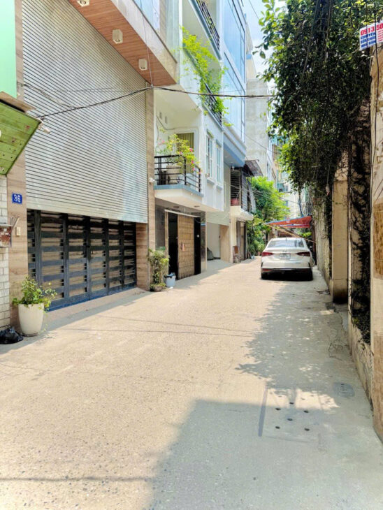 NGÕ THÔNG THÁI HÀ – OTO – THANG MÁY – DT 135TR/TH 65m2 9 tầng MT 7m Giá 38 tỷ