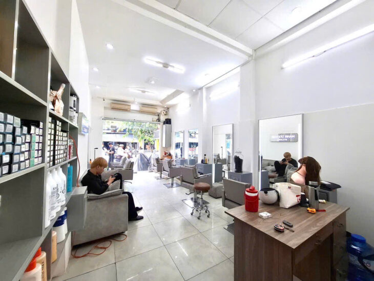 BÁN NHÀ MẶT TIỀN KÊNH TÂN HÓA,TÂN PHÚ,42M2,KINH DOANH TỐT,NHỈNH 5 TỶ