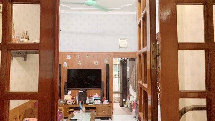 Bán nhà Xuân Đỉnh ngõ thông 32m 5 tầng 9,6 tỷ