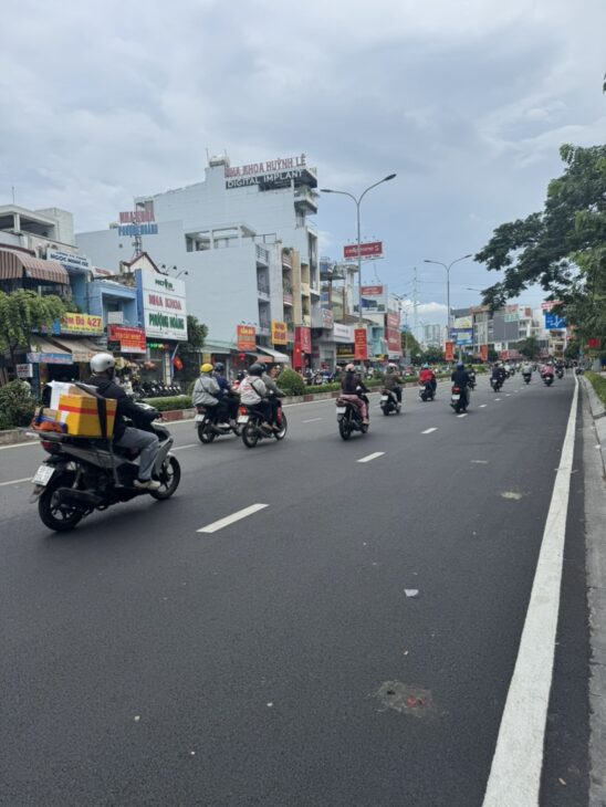 BÁN NHÀ MẶT TIỀN – LÊ ĐẠI HÀNH – QUẬN 11 – NGANG 9M – 5 TẦNG – 55 TỈ