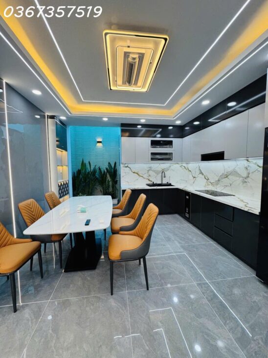 Nhà Bán 61m2 giá 6 tỷ 590