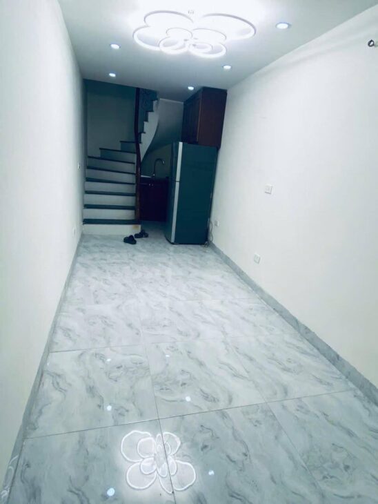 BÁN NHÀ NGÕ PHỐ MINH KHAI – HAI BÀ TRUNG – 2 TỶ HƠN- 20M2 – 3 TẦNG-2 NGỦ