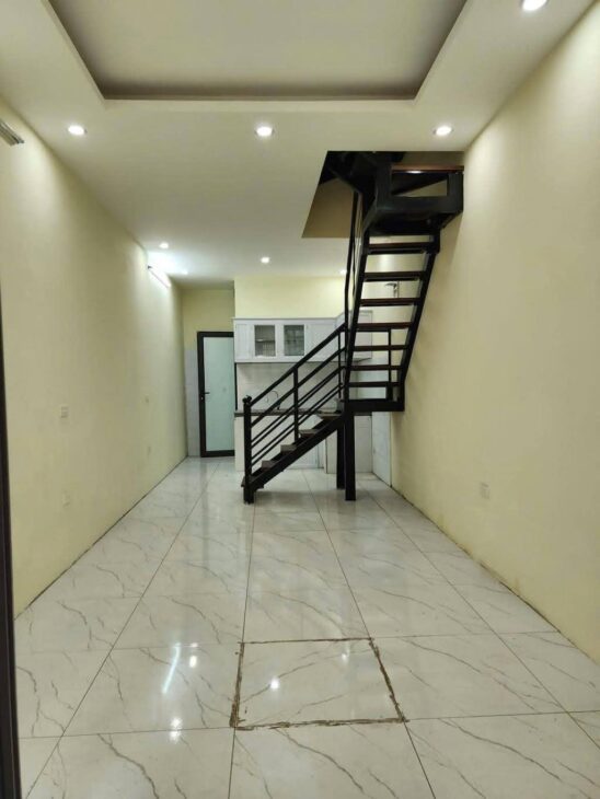 BÁN NHÀ 4 TẦNG, 3 PN – PHỐ VỌNG, HAI BÀ TRƯNG – GIÁ 4 TỶ – VỊ TRÍ VÀNG