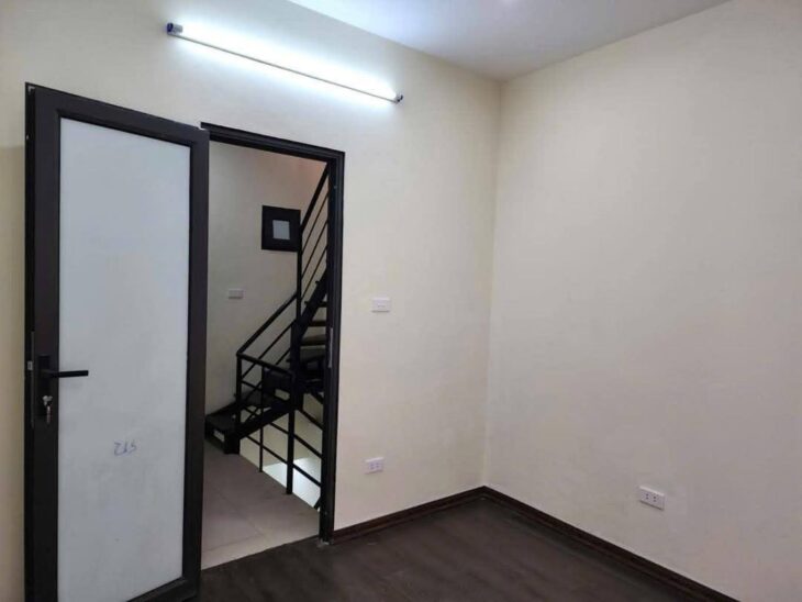 BÁN NHÀ 4 TẦNG, 3 PN – PHỐ VỌNG, HAI BÀ TRƯNG – GIÁ 4 TỶ – VỊ TRÍ VÀNG