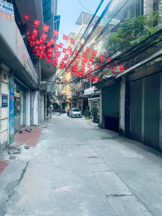 BÁN NHÀ 4 TẦNG, 3 PN – PHỐ VỌNG, HAI BÀ TRƯNG – GIÁ 4 TỶ – VỊ TRÍ VÀNG