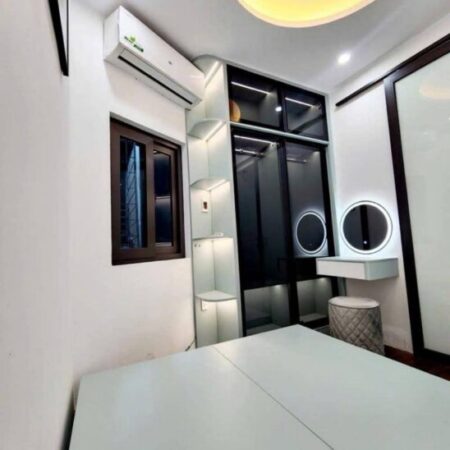 BÁN NHÀ 4 TẦNG – ĐÊ LA THÀNH – Ô CHỢ DỪA, ĐỐNG ĐA, HÀ NỘI – GIÁ CHỈ 2 TỶ X – SỔ ĐỎ CHÍNH CHỦ BÁN NHÀ 4 TẦNG – ĐÊ LA THÀNH – Ô CHỢ DỪA, ĐỐNG ĐA, HÀ NỘI – GIÁ CHỈ 2 TỶ X – SỔ ĐỎ CHÍNH CHỦ