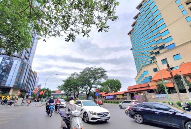 Bán nhà 3 tầng 36m², 4PN, 3WC, Nghi Tàm – Tây Hồ – 7.6 tỷ