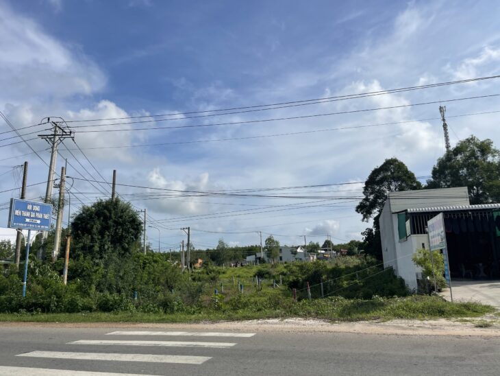 Bán đất thổ cư Quốc Lộ 55, Tân Phước, thị xã LaGi chỉ 2 tỷ gần cổng chào