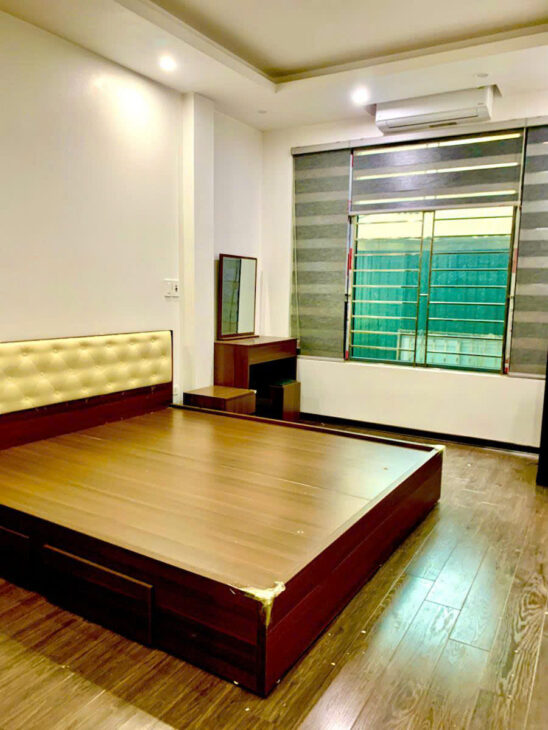 BÁN NHÀ ĐẸP 5 TẦNG, KHƯƠNG TRUNG, Ở NGAY, GẦN PHỐ, CÁCH Ô TÔ 5M GIÁ 10,35 TỶ.