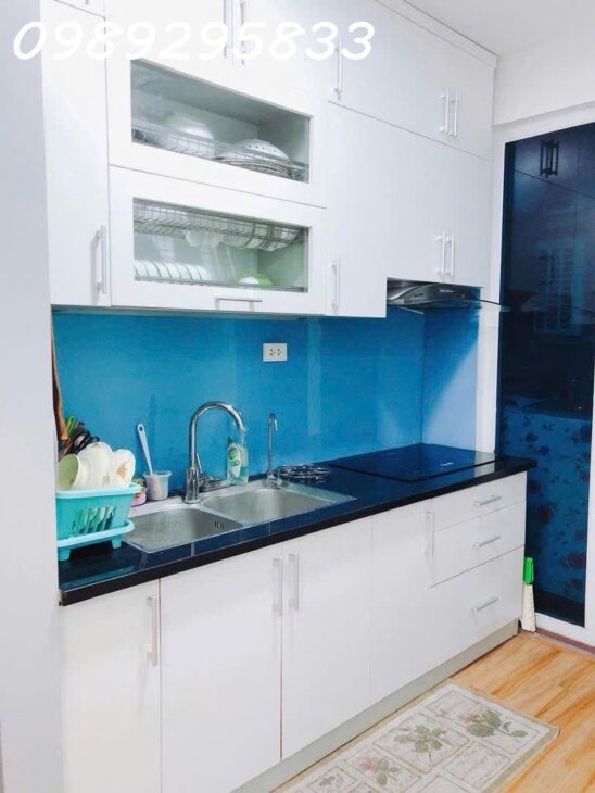 BÁN NHÀ PHÚC LỢI – LÔ GÓC – OTO VÀO NHÀ- DÒNG TIEN 20TR/THÁNG GIÁ CHỈ 10 TỶ