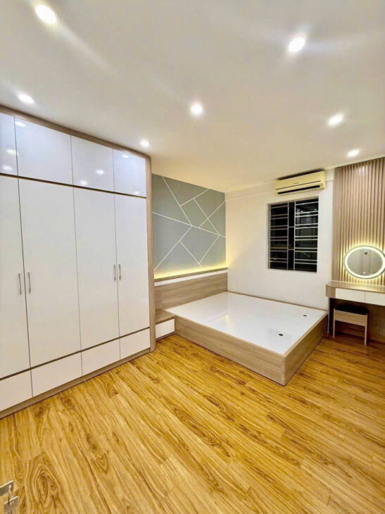 Bán Căn hộ chung cư Toà Rice City Tây Nam Linh Đàm – Quận Hoàng Mai, 58m2 x 2 ngủ, sổ đỏ cc, full