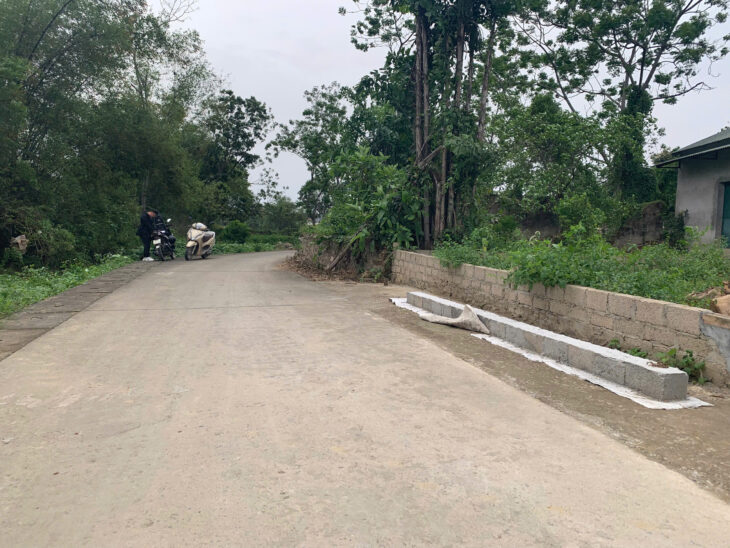 cc cần bán DT 48,8m đất tại tân tiến CM giá 1,3x ty ô tô đỗ cửa