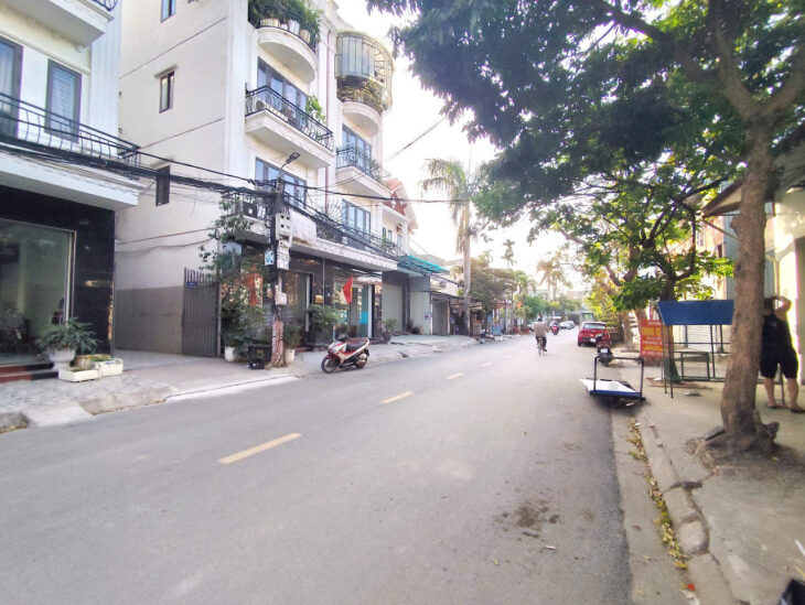 Đất mặt đường Khúc Hạo ( Khúc Thừa Dụ 2 ), giá rẻ nhất chỉ 60 tr/m siêu hiếm