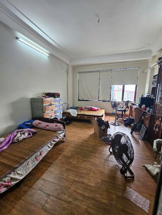 ĐẤT VÀNG – LỢI NHUẬN SẴN CÓ Ô TÔ TRÁNH – KINH DOANH SẦM UẤT