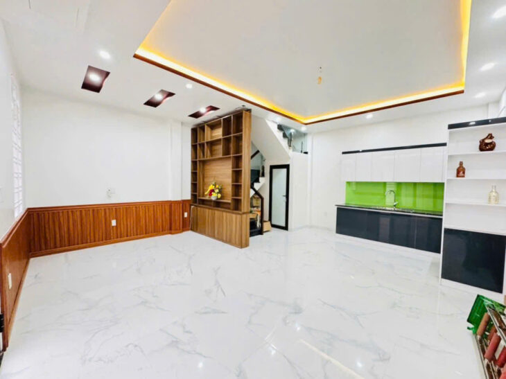 Bán nhà Trại Lẻ, Diện tích 40m 4 tầng mới tinh, Giá 2.9 tỉ