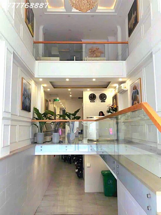 Bán khách sạn hầm 6 tầng – Khu Phan Xích Long, Phú Nhuận