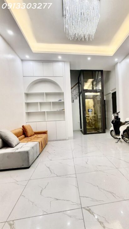 NHÀ ĐẸP PHỐ LÒ ĐÚC – 5 TẦNG THANG MÁY NHẬP KHẨU – NGÕ RỘNG – KINH DOANH ĐỈNH – TRUNG TÂM HAI BÀ