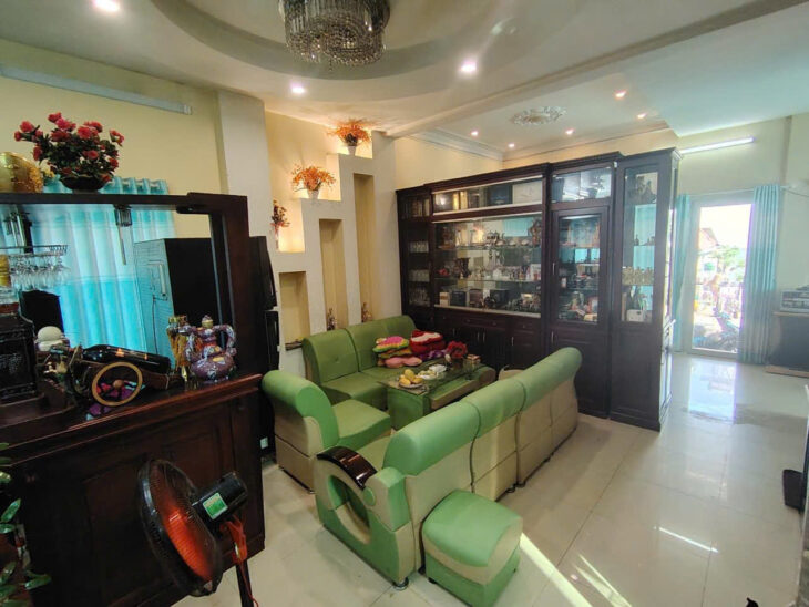 BIỆT THỰ VƯỜN ĐẸP 3 TẦNG 12 TỶ – NGUYỄN BÌNH TT NHÀ BÈ – XE HƠI VÀO TẬN NHÀ