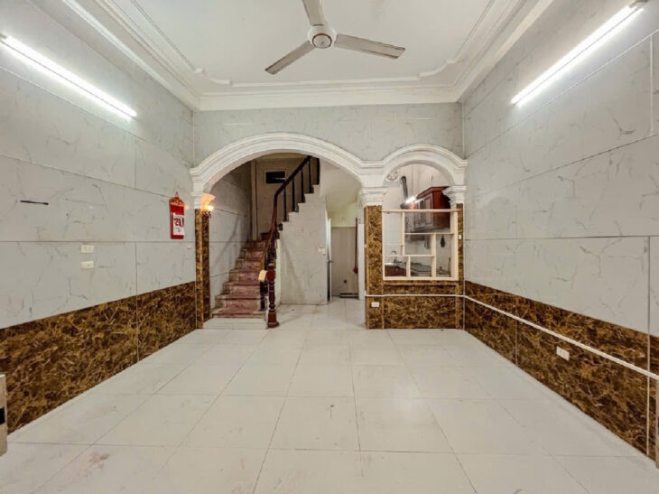 NHÀ PHỐ LỚN VƯƠNG THỪA VŨ – Chỉ 8,5 tỷ – ba bước chân ra đường ô tô.