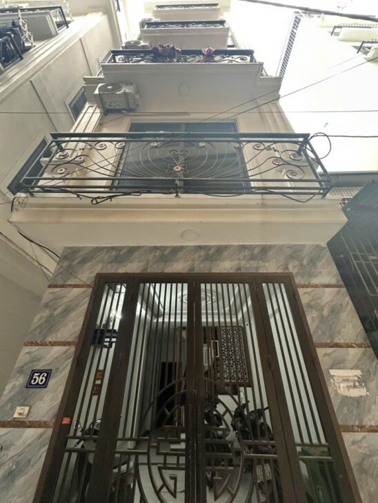 Bán nhà Phạm Văn Đồng 57m 5 tầng 9,2 tỷ