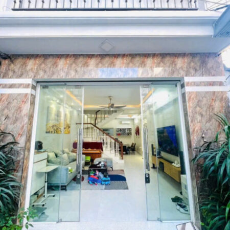 Bán nhà ngõ 594 Thiên Lôi, 47m 3 tầng đẹp như mới, Giá 3.3 tỉ, full đồ
