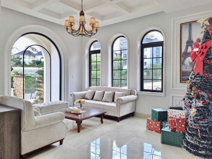 Bán Biệt thự sân vườn full nội thất, Đường Nam Hồ Đà Lạt.