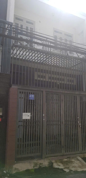 Cho thuê nguyên căn 2 nhà mặt tiền Ở Tân Bình và Tân Phú