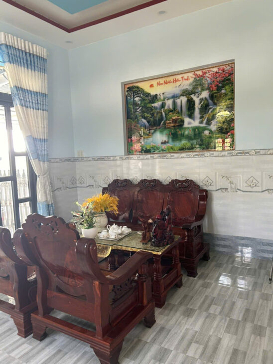 Bán nhà mặt tiền Ngô Gia Tự, Thị xã LaGi giá ngộp 2.5 tỷ sổ riêng